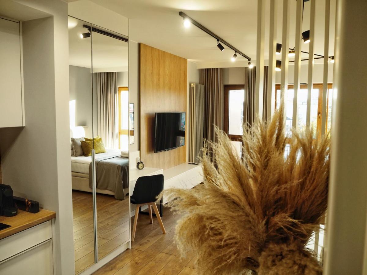 Lm Ventus Apartment Kielce Ngoại thất bức ảnh