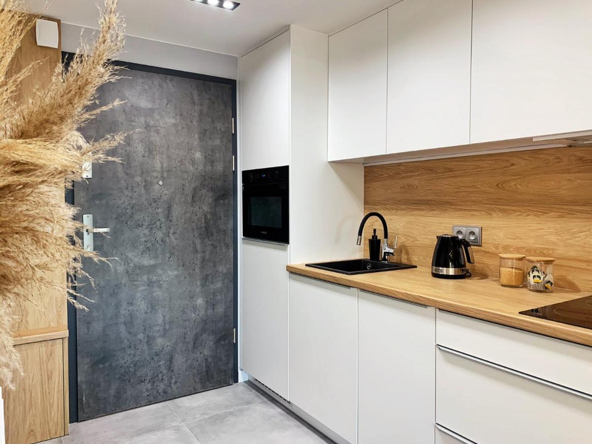 Lm Ventus Apartment Kielce Ngoại thất bức ảnh